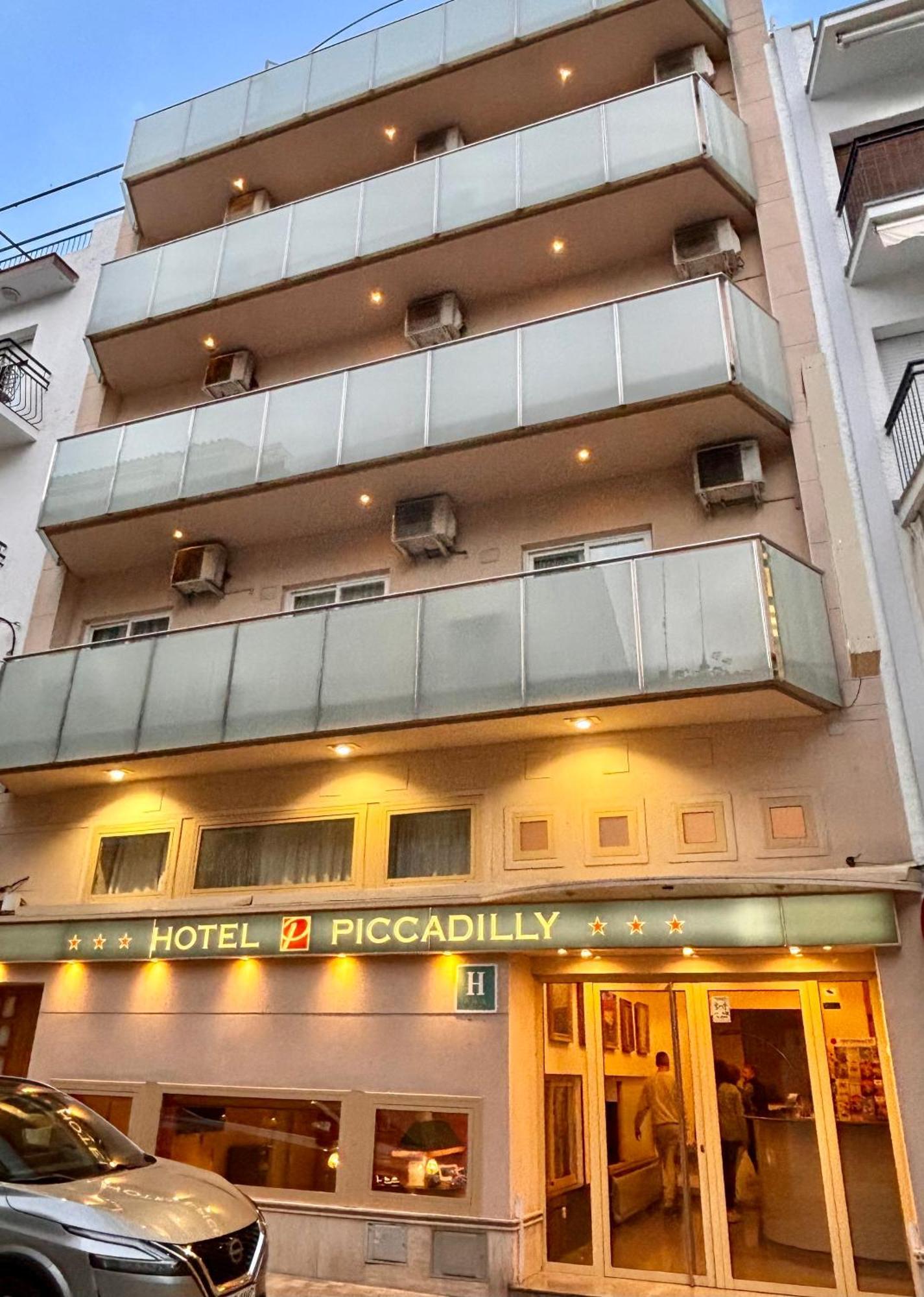 Hotel Piccadilly Sitges Exterior foto