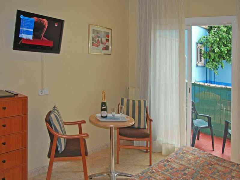 Hotel Piccadilly Sitges Exterior foto