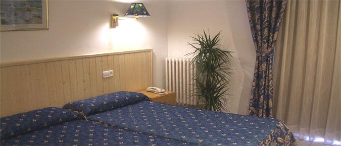 Hotel Piccadilly Sitges Cameră foto